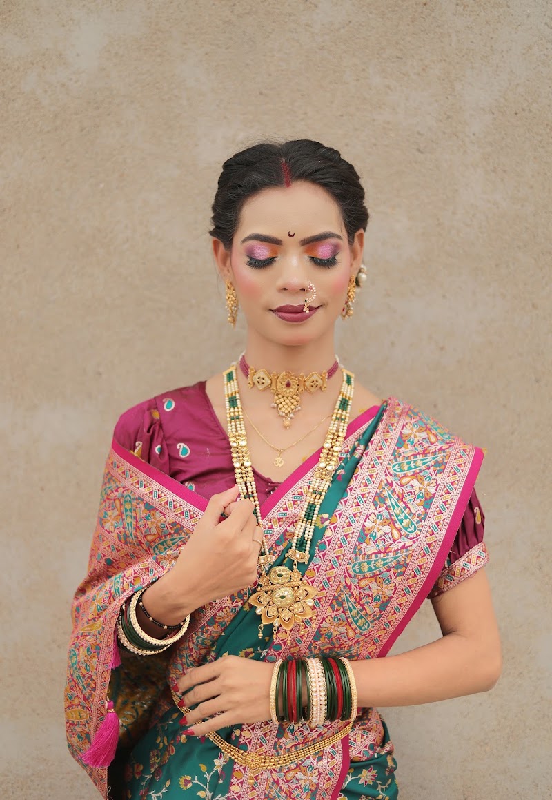 AP GLAMOUR SALOON - AP GLAMOUR SALOON, Tikrapara Main Rd, near sant Shri jalaram mandir, Tikrapara, Bilaspur, Chhattisgarh 495004, India
