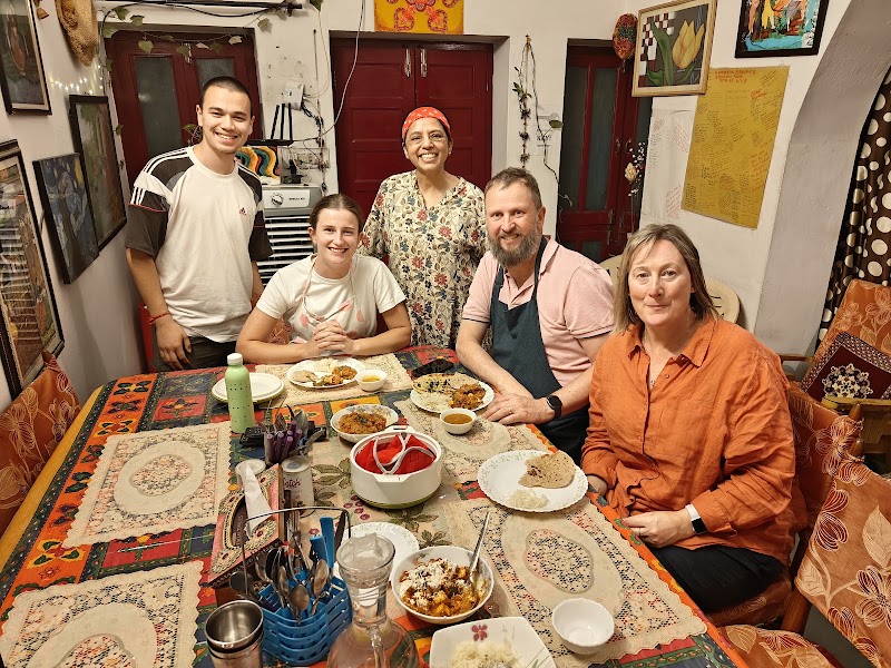 Enjoy! Udaipur Homestay by Hari Pari