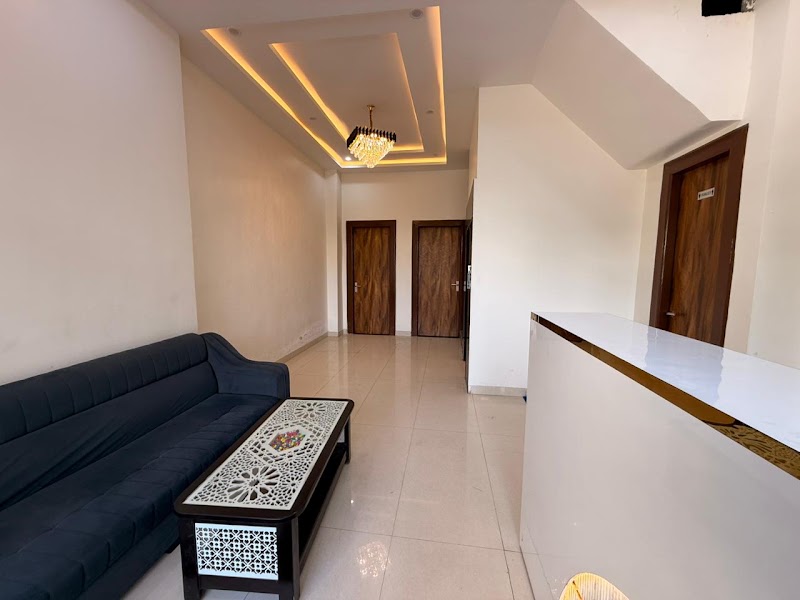 Hotel Lake Heart - Hotel Lake Heart Hotel Lake Heart, New Ashok Vihar, Jyothi Nagar, Shobhagpura, Udaipur, Rajasthan 313001, India