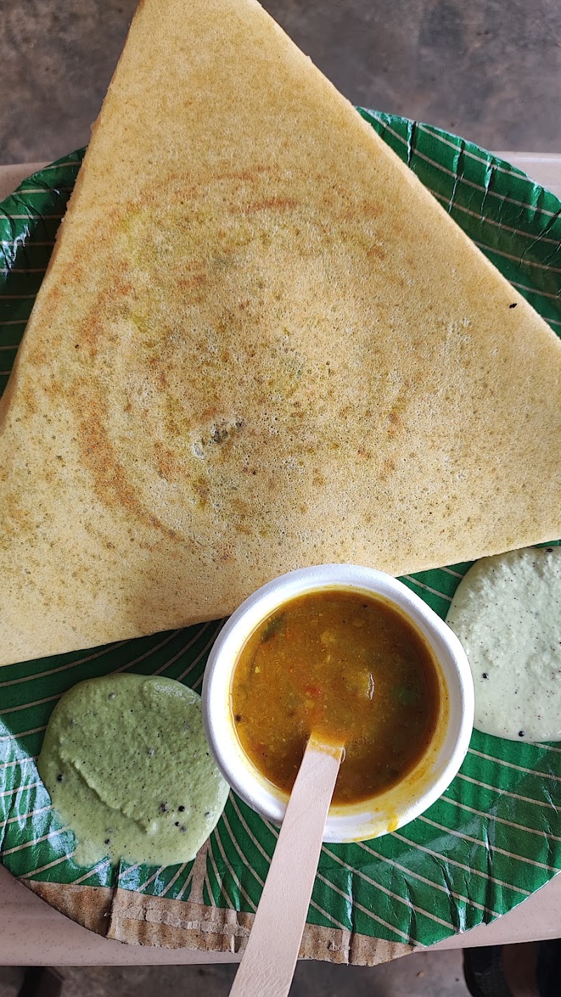 Dakshin Jn - Dakshin Jn, 57FW+J4V, Maharaja Chowk, Muktanagar, Vivekanand Nagar, Durg, Chhattisgarh 491001, India