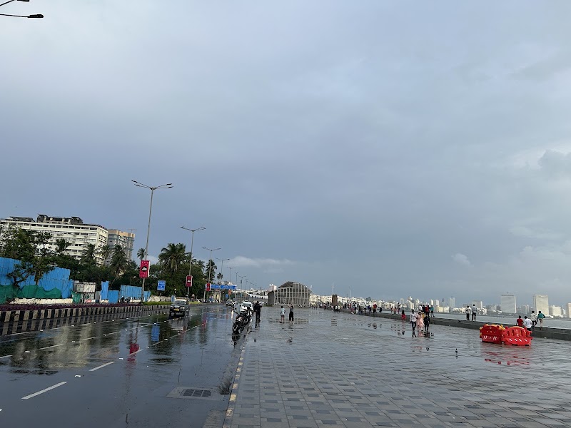 Marine Drive, Charni Road - Marine Drive, Charni Road, 10, Chowpatty Seaface, Chowpatty, Girgaon, Mumbai, Maharashtra 400004, India
