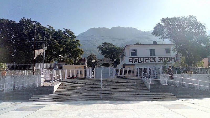 Baba Kali Kamali vanprasth Aashram - Baba Kali Kamali vanprasth Aashram Swarg Ashram, Rishikesh, Uttarakhand 249304, India
