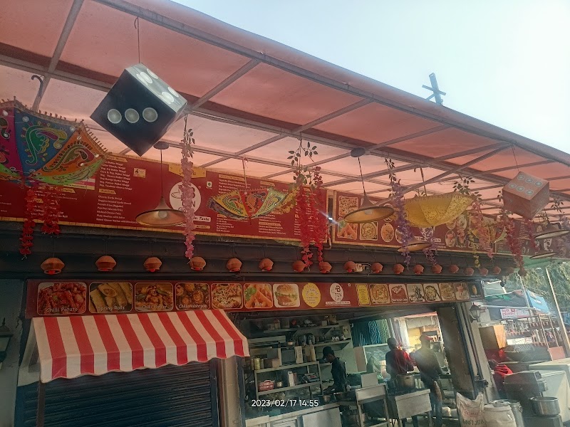 B TEN CAFE SECTOR 56