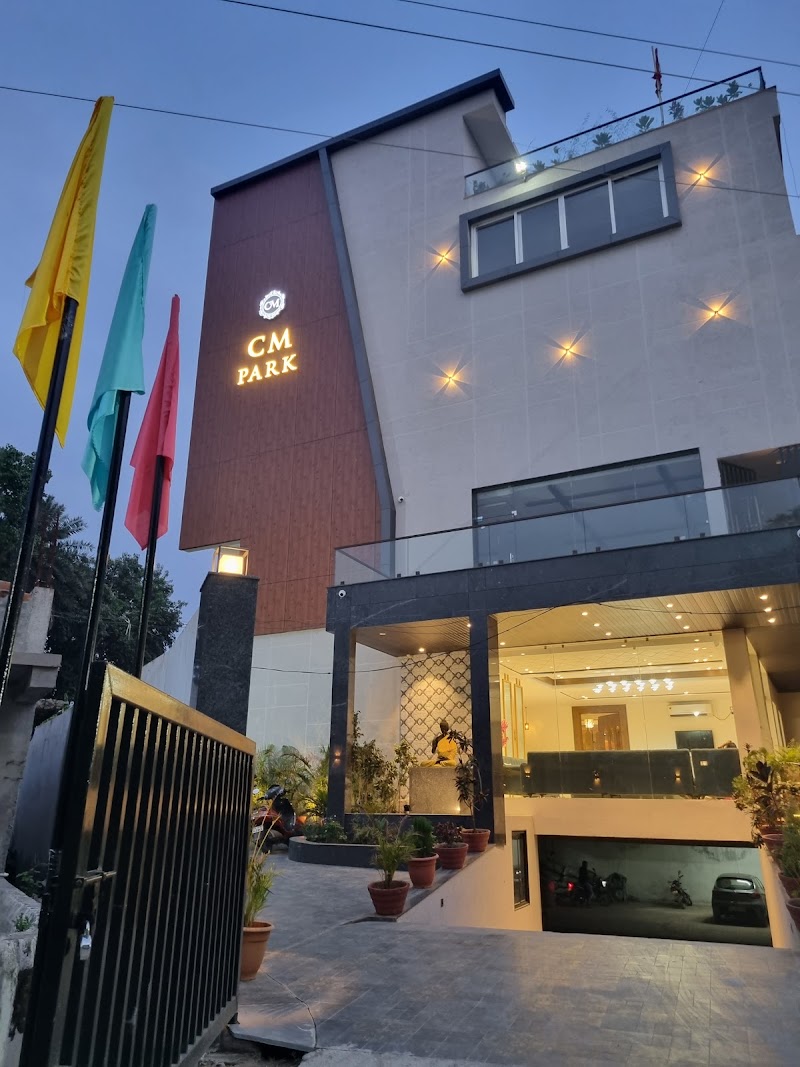 Hotel CM Park - Hotel CM Park, F675+JQR, Dharamjaigarh, Chhattisgarh 496116, India