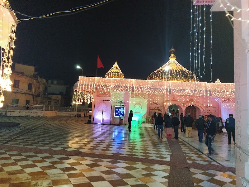 Agarwal Trust Dharamshala - Agarwal Trust Dharamshala Shimla - Kangra Rd, Jawalamukhi, Himachal Pradesh 176031, India