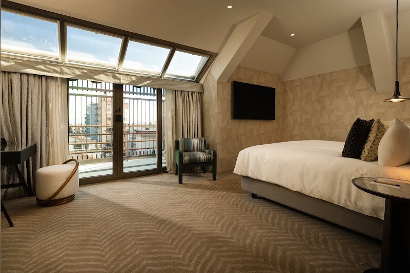 Hilton Milan - Hilton Milan Via Luigi Galvani, 12, 20124 Milano MI, Italy