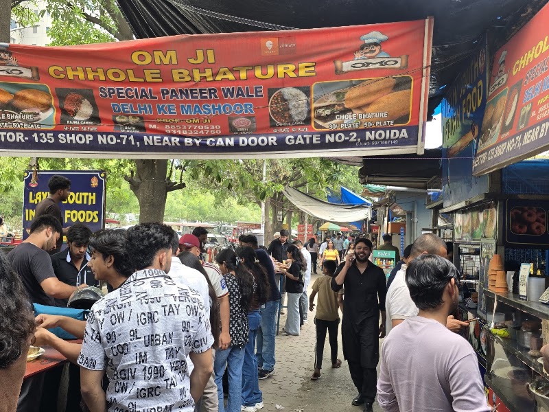 Om ji chhole bhature - Om ji chhole bhature, Gate no 5, opposite ABC, Sector 135, Noida, Uttar Pradesh 201304, India