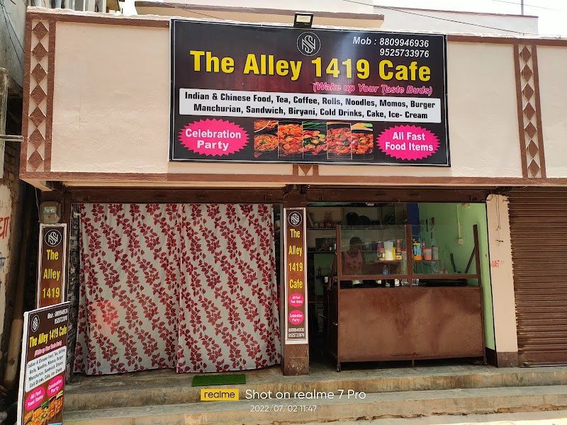 The Alley 1419 Cafe