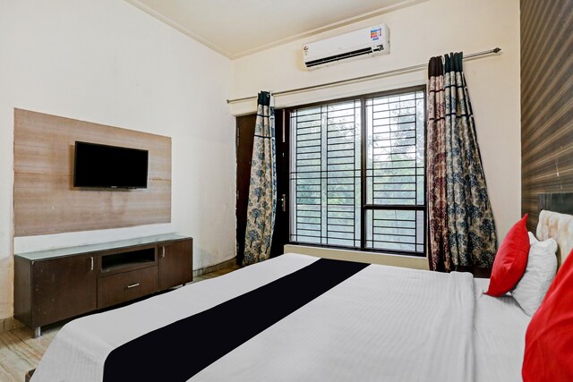 Collection O Corporate Stays - Collection O Corporate Stays G1, Mamura, Sector 71, Noida, Uttar Pradesh 201316, India