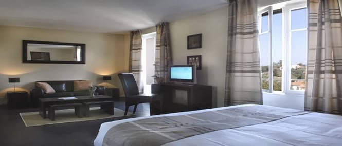 Hôtel La Villa Cap d'Antibes - Hôtel La Villa Cap d'Antibes, 23 Av. Saramartel, 06160 Antibes, France