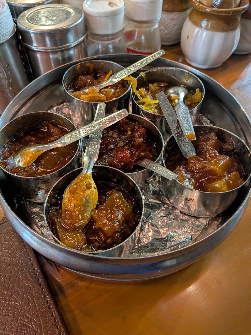 Shree Khodiyar Kathiyawadi Dhaba - Shree Khodiyar Kathiyawadi Dhaba, Shop no, Sarabhai, Chemical Road, 3, Atlantis Ln, near Atlantis Mall, Alkapuri, Vadodara, Gujarat 390023, India