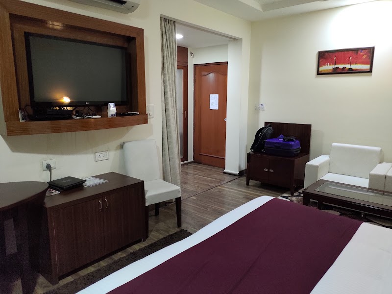 Hotel Sagar International - Hotel Sagar International Station Road, opposite Railway Station, New Deepak Nagar, Durg, Bhilai, Chhattisgarh 491001, India