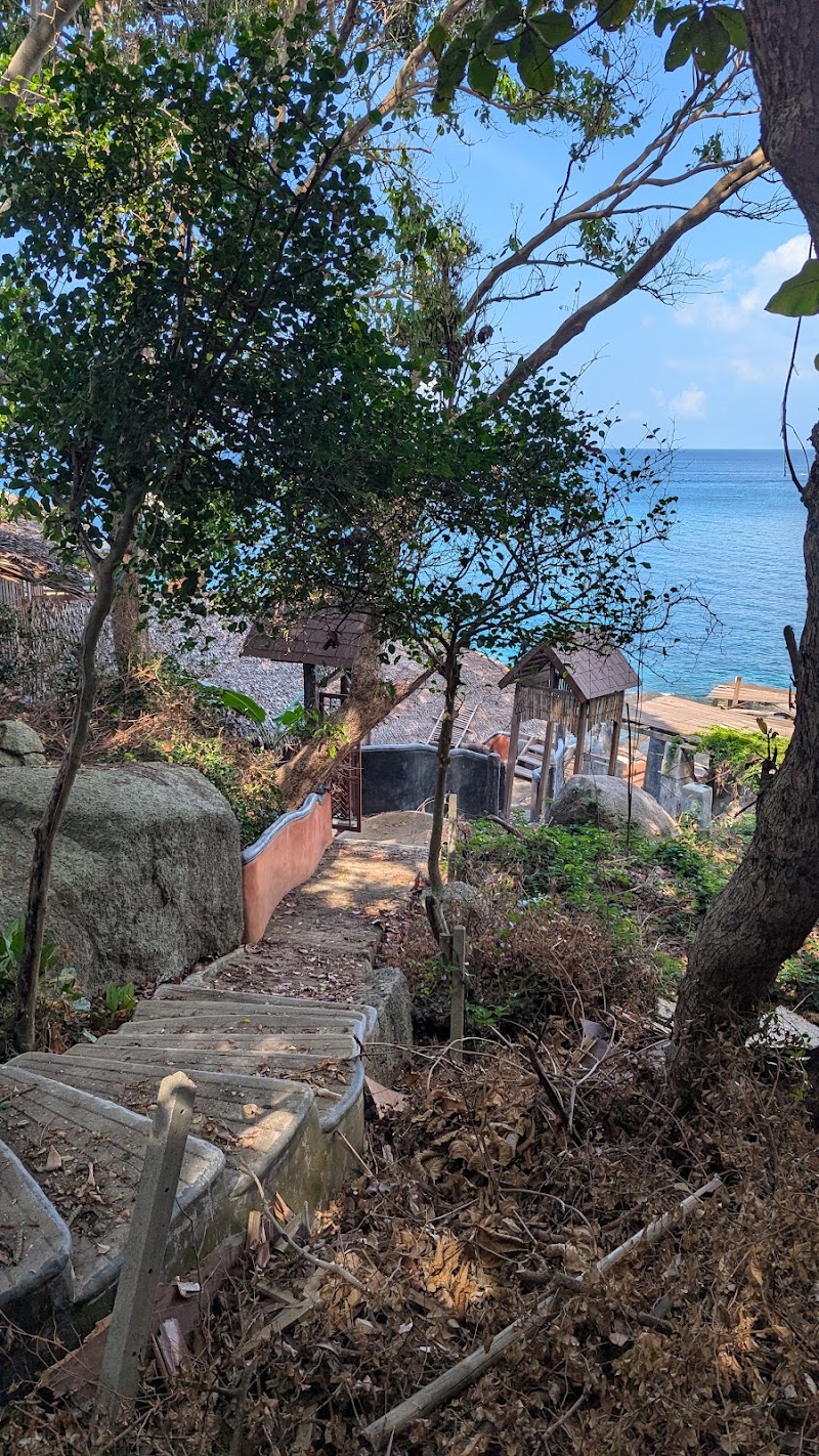 Jansom Bay - Jansom Bay, Ko Tao, Ko Pha-ngan District, Surat Thani 84280, Thailand
