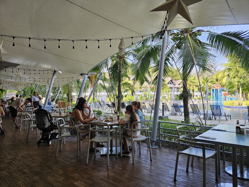 Som’s Kitchen - Som’s Kitchen Sunwing Kamala Beach 99/66 Moo#3, Kammala - Patong Rd, กมลา อำเภอกะทู้ ภูเก็ต 83150, Thailand