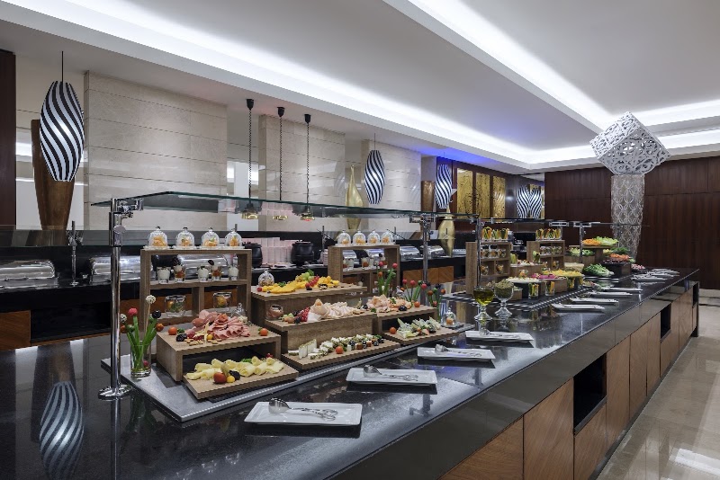 Swissôtel Makkah - Swissôtel Makkah Ajyad Street، King Abdul Aziz - 38 Rd, Endowment، Makkah 24231, Saudi Arabia