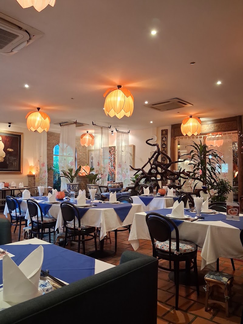 Le Dalat - Le Dalat 57 Soi Sukhumvit 23, Khwaeng Khlong Toei Nuea, Watthana, Krung Thep Maha Nakhon 10110, Thailand