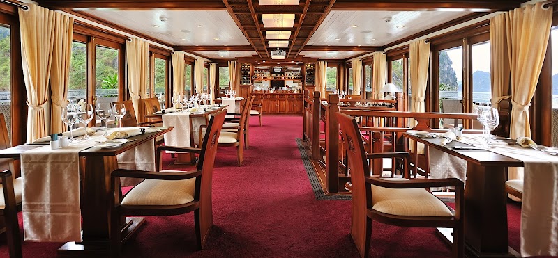 Paradise Peak Cruise - Paradise Peak Cruise, Gate 01, Tuan Chau Marina, Halong Bay, Halong, Quảng Ninh 200000, Vietnam
