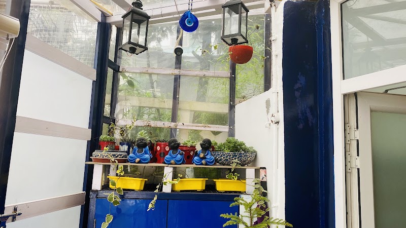 Clarence Cottage Mussoorie - Clarence Cottage Mussoorie Mall Rd, The Mall Road, Mussoorie, Uttarakhand 248179, India