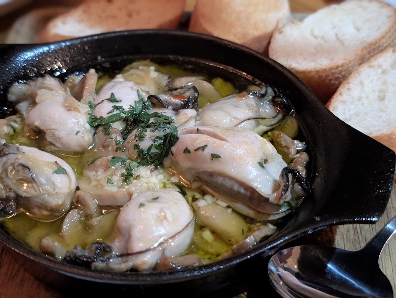 Seafood Italian & Cheese UMI Bar Shinjuku branch - Seafood Italian & Cheese UMI Bar Shinjuku branch Japan, 〒160-0023 Tokyo, Shinjuku City, Nishishinjuku, 7-chōme−16−６ 森正ビル B１F