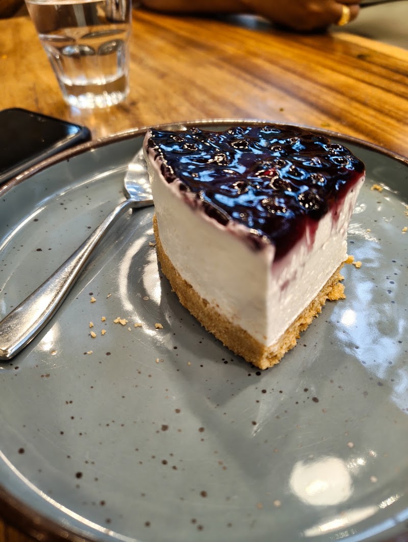 Le Plaisir - Le Plaisir Rajkamal Survey No. 759/125, Prabhat Road, Opposite Cox and Kings, Near, Kelkar Nursing Home, Deccan Gymkhana, Pune, Maharashtra 411004, India