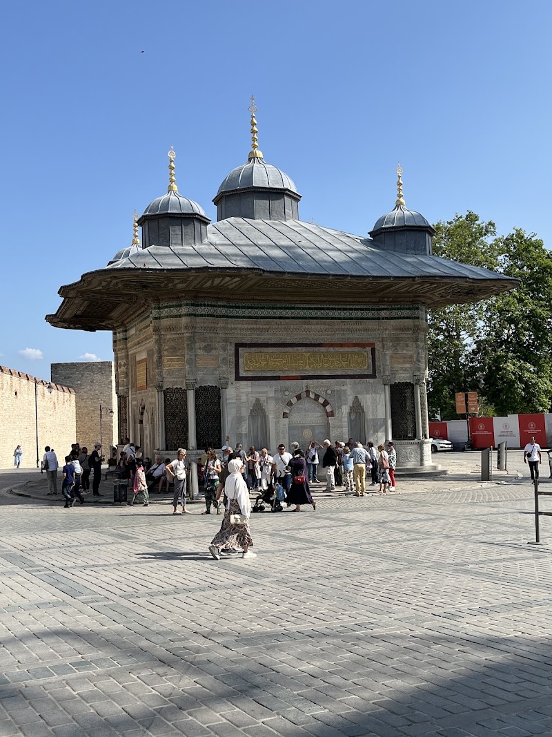 Yerebatan Cd. 1/3 - Yerebatan Cd. 1/3, Alemdar, Yerebatan Cd. 1/3, 34110 Fatih/İstanbul, Türkiye