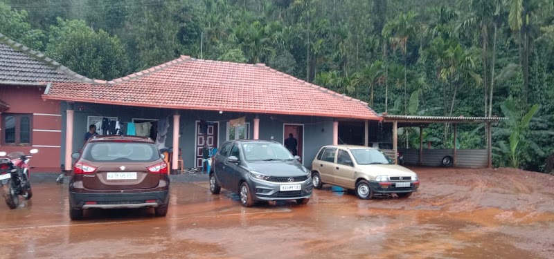 Coffee Ghiri homestay - Best homestay in Kudremukh trekking - Coffee Ghiri homestay - Best homestay in Kudremukh trekking, mullodi, balagal, kalasa, mudigere, chikmagalore, chikmagalur, Samse, Karnataka 577124, India