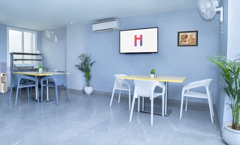 Housr Sector 38 - Housr Sector 38 232, near, bakhtawar chowk, Medicity, Islampur Colony, Sector 38, Gurugram, Haryana 122018, India