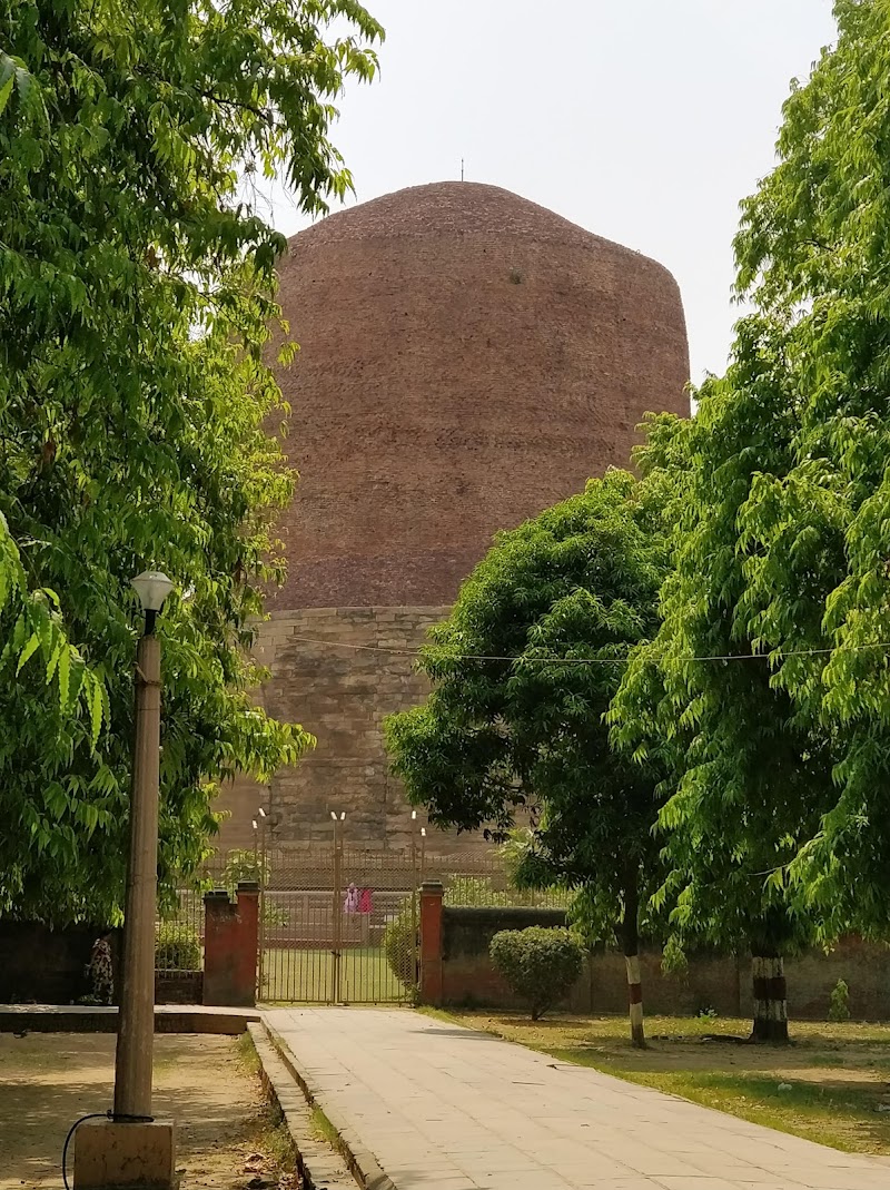 Archaeological Buddhist Remains of Sarnath, (Varanasi) - Archaeological Buddhist Remains of Sarnath, (Varanasi), 92JF+8RR, Rishpattan Rd, Sarnath, Varanasi, Uttar Pradesh 221007, India