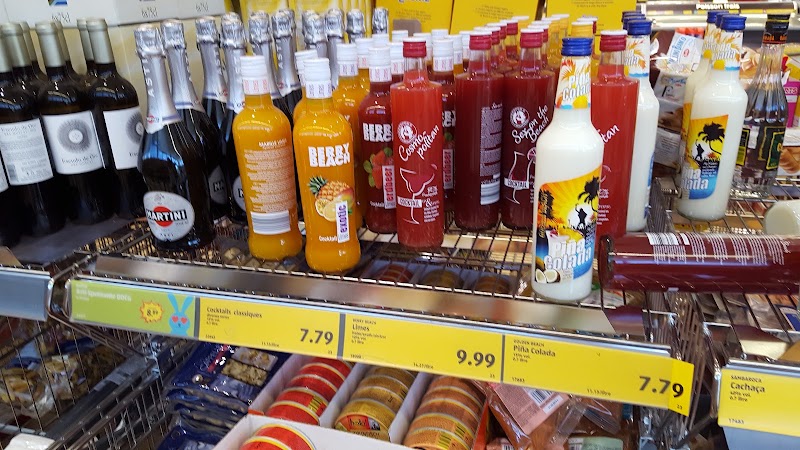 Aldi - Aldi, Bd de l'Arc-en-Ciel 45, 1030 Bussigny, Switzerland