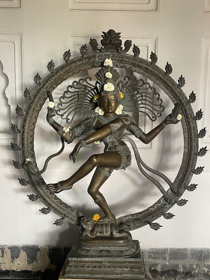 Holkar Dynasty Gallery (Museum), Indore - Holkar Dynasty Gallery (Museum), Indore PV93+CRJ, Rajwada, Indore, Madhya Pradesh 452002, India