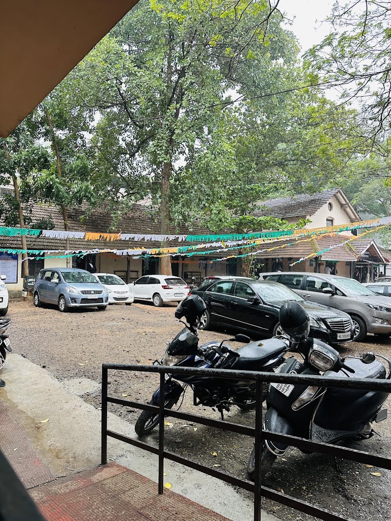 Chief Judicial Magistrate Court Manjeri - Chief Judicial Magistrate Court Manjeri, 446C+Q56, Tirur - Malappuram - Manjeri Rd, Vellarangal, Manjeri, Kerala 676121, India