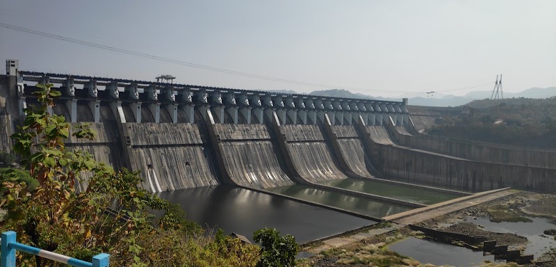 Sardar Sarovar Dam Reservoir - Sardar Sarovar Dam Reservoir