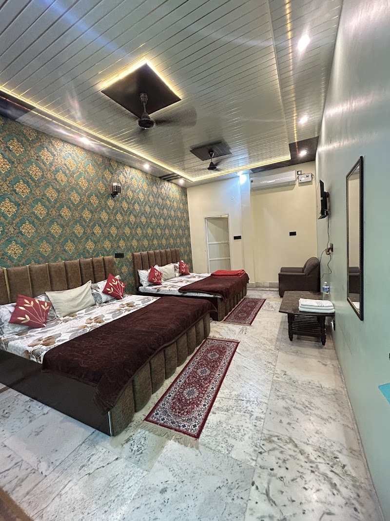 Temple Town homes - Temple Town homes B1/87 C, Ravindrapuri Extension, Anandbagh, Bhelupur, Varanasi, Uttar Pradesh 221005, India