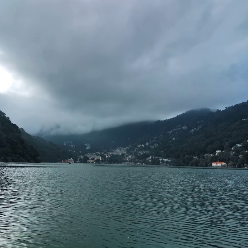 Laxmi Kutteer Homestay - Laxmi Kutteer Homestay Birla road, Tallital, Nainital, Uttarakhand 263001, India