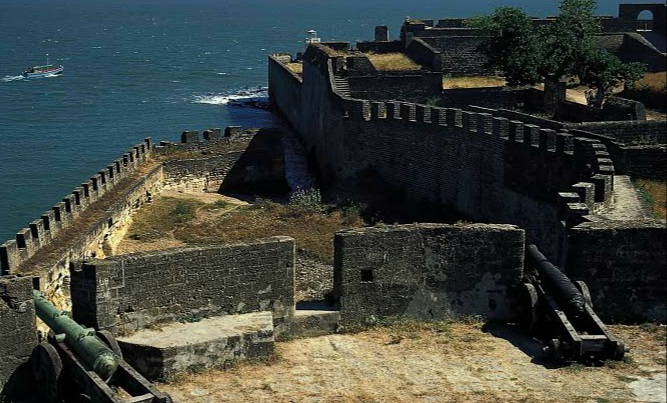 Diu Fort View Point - Diu Fort View Point, PX6V+JHG, Diu, Dadra and Nagar Haveli and Daman and Diu 362520, India