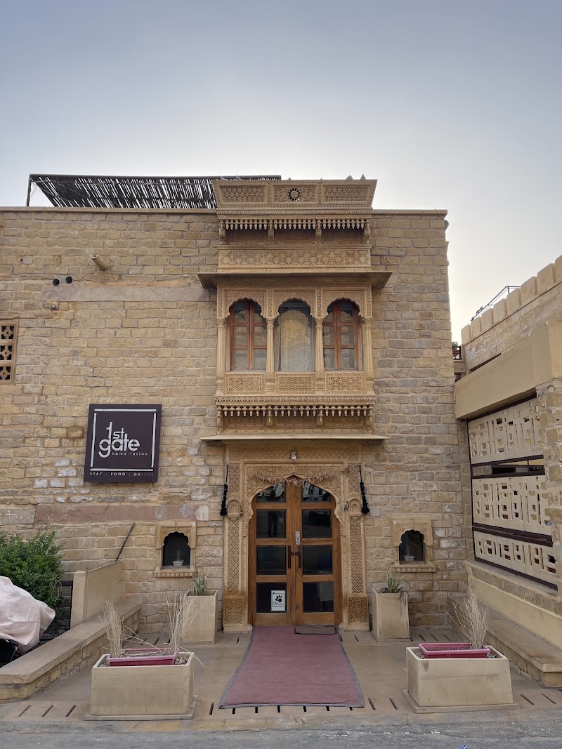 1st gate home-fusion - 1st gate home-fusion, near Fort Parking, Dhibba Para, Amar Sagar Pol, Jaisalmer, Rajasthan 345001, India