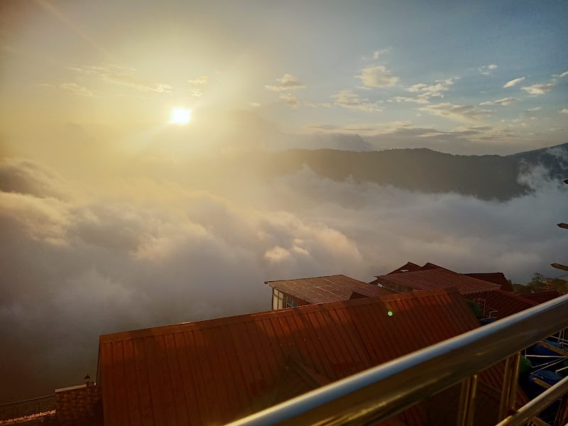 Shiv Inn Stay !! Mountain View Homestay !! Near Mall Road - Shiv Inn Stay !! Mountain View Homestay !! Near Mall Road Lower Toong Soong Rd, near Priyanka hotel, Manbari Basti, Darjeeling, West Bengal 734101, India