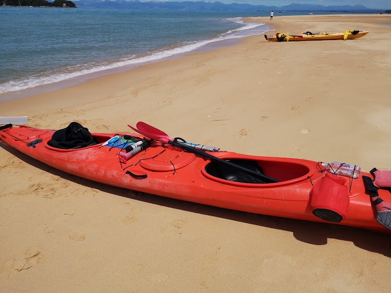 Abel Tasman Marahau Sea Kayaks - Abel Tasman Marahau Sea Kayaks, 8 Franklin Street, Mārahau 7197, New Zealand