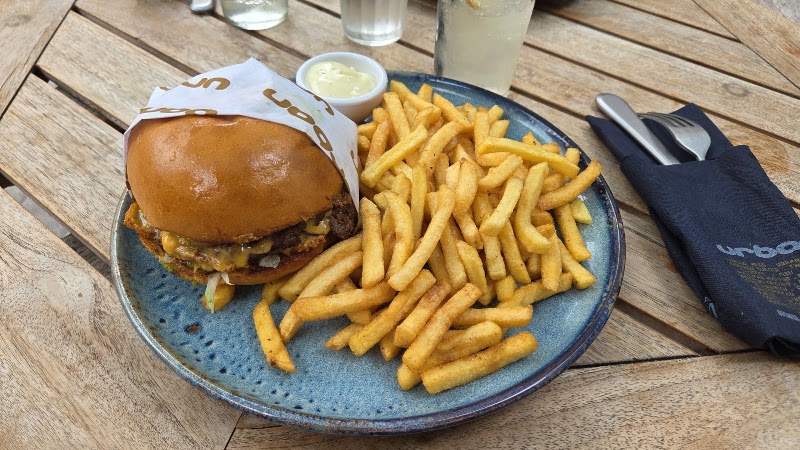 Urban Bar & Restaurant - Urban Bar & Restaurant 2 Rue de la Boucherie, 1247 Ville-Haute Luxembourg