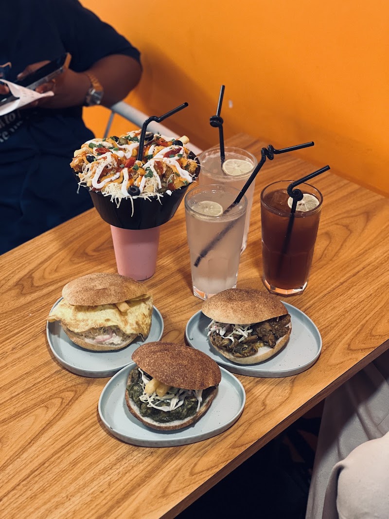 BOOM - Fries Burgers & Shakes - BOOM - Fries Burgers & Shakes Murida Rd, Murida, Borda, Madgaon, Goa 403601, India