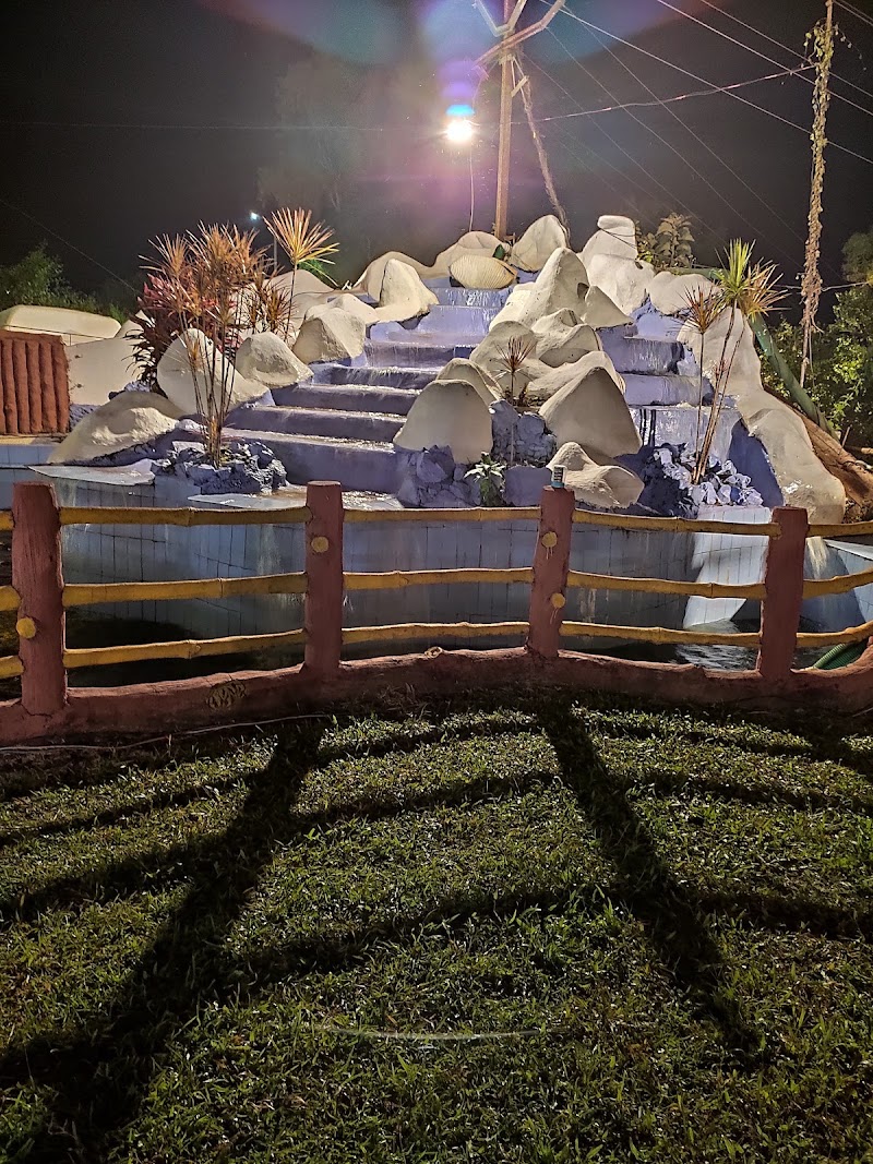 Crystal Rocks - Crystal Rocks, Rd.Borim, Loutolim, Rasaain, Goa 403718, India