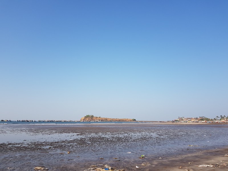 Harnai Beach - Harnai Beach, Maharashtra 415713, India