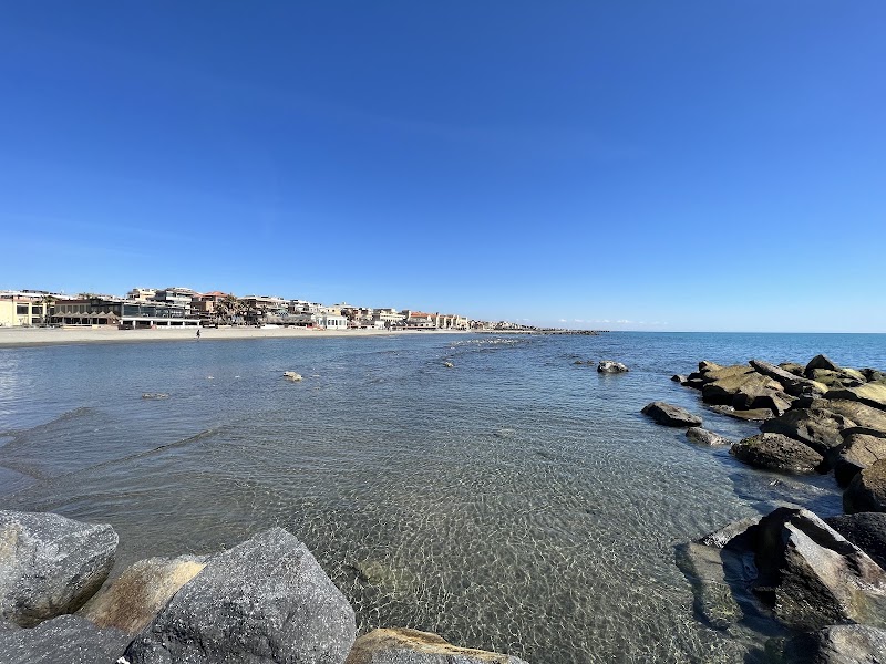 Spiaggia libera Verde - Spiaggia libera Verde, Lm Toscanelli/S. Agostino, 00121 Lido di Ostia RM, Italy