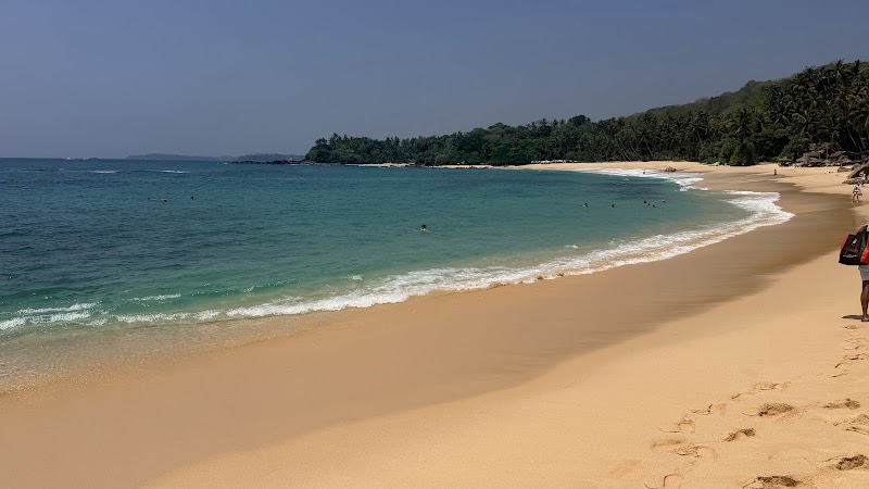 Silent Beach swimming point - Silent Beach swimming point 2Q4G+HJ6 Silent Beach, Tangalle, Sri Lanka
