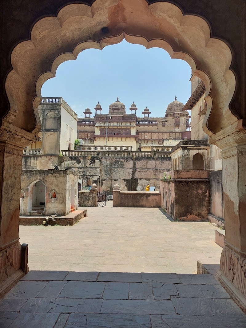 Orchha Fort - Orchha Fort Ticket counter, fort complex, Orchha, Madhya Pradesh 472246, India