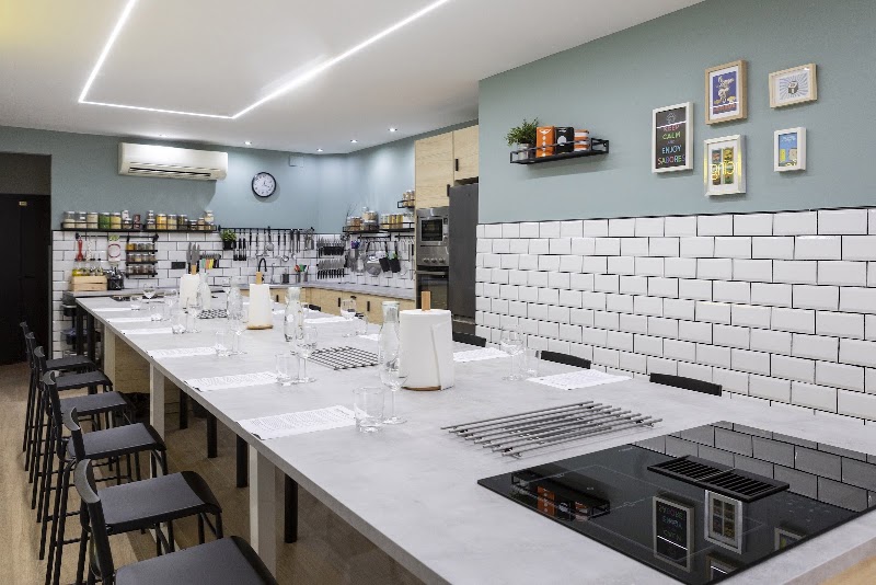Sabores Taller de Cocina | Cursos de cocina y Eventos - Sabores Taller de Cocina | Cursos de cocina y Eventos, Carrer de Sant Lluís, 58, Gràcia, 08024 Barcelona, Spain