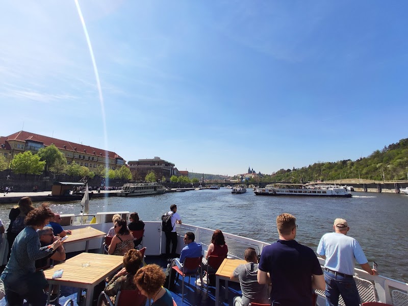 Přístaviště u Čechova mostu - Přístaviště u Čechova mostu, Dvořákovo nábř., Staré Město, 110 00 Praha-Praha 1, Czechia
