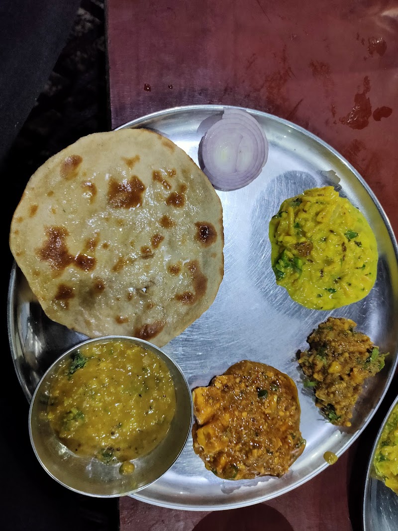 Highway Heaven Dhaba - Highway Heaven Dhaba, R677+VWP, Mohi, Madhya Pradesh 460661, India