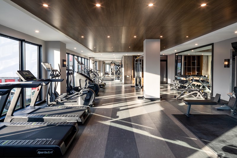 Global Luxury Suites at The Arches - Global Luxury Suites at The Arches 222 E 135th St, Bronx, NY 10451, USA