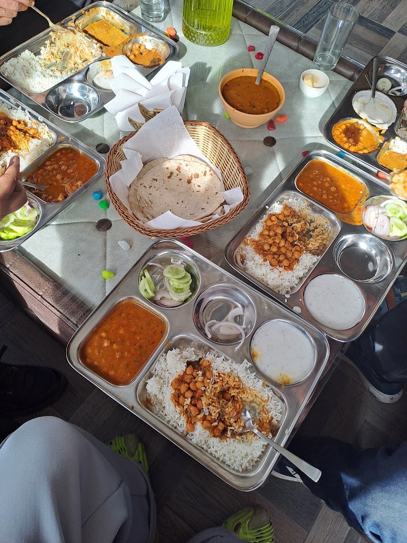 Cafe THE G.O.A.T (Bir Billing) - Cafe THE G.O.A.T (Bir Billing), Lamxi Volvo, Bus stand, Sajan Guest House Rd, near Volvo, Bir Colony, Bir, Chaugan, Himachal Pradesh 176077, India
